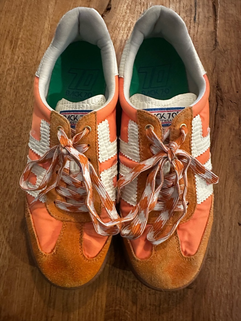 Back 70 GHOST in ORANGE Sneakers size 38